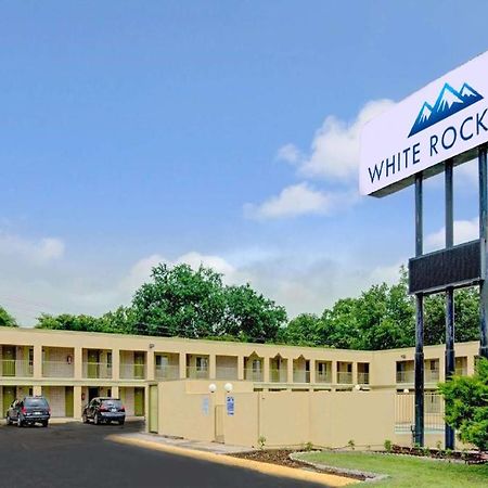 White Rock Inn 圣马科斯 外观 照片